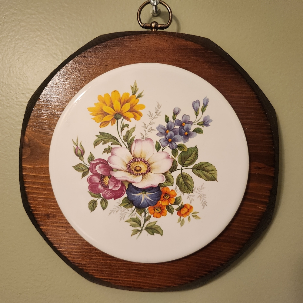 Vintage Jerry Schultz Ceramic Tile On Wood Floral Wall Hanging
